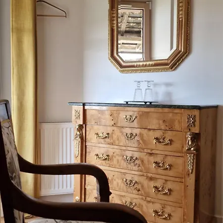 Bed & Breakfast La Maison Du Mont Saint Michel Pontorson